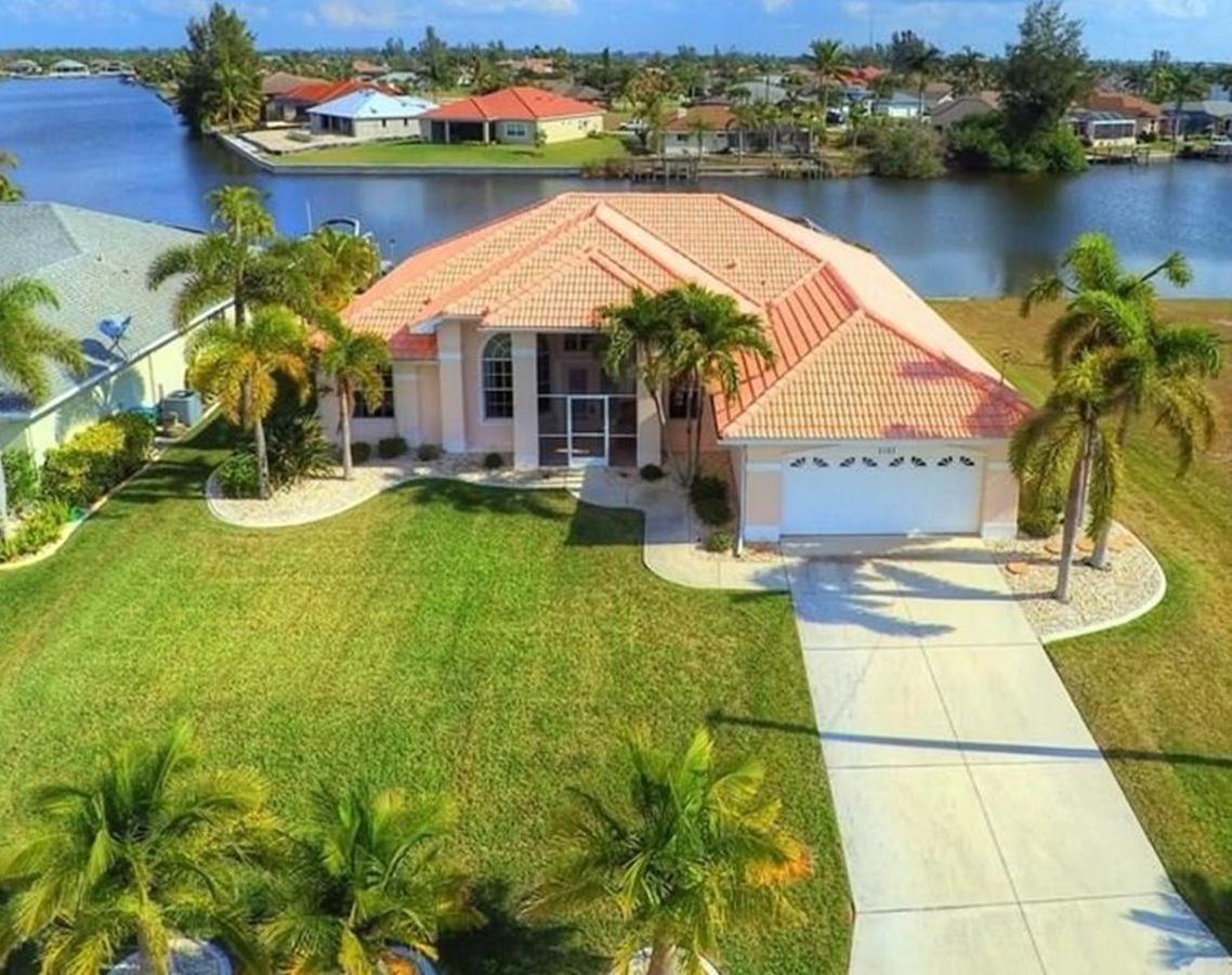 Villa Eyleen Cape Coral Exterior foto