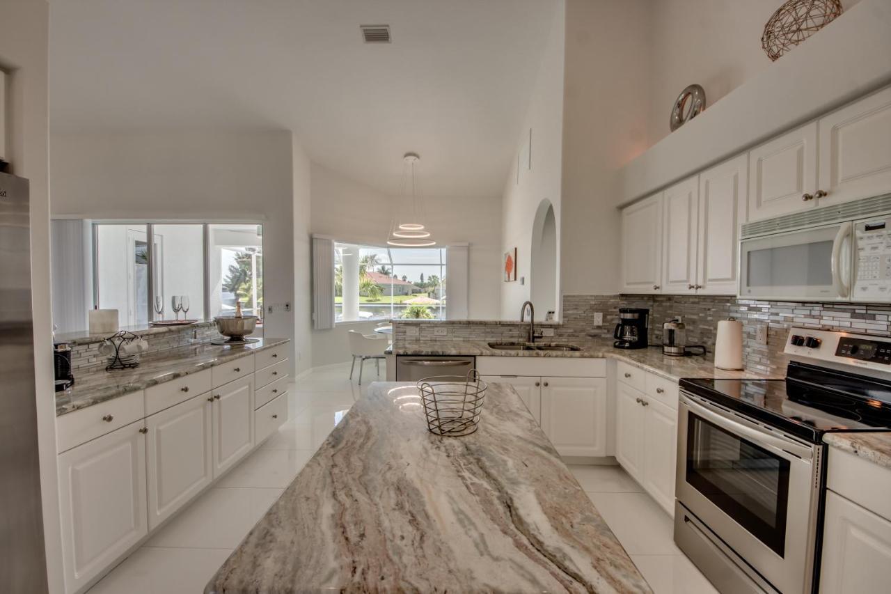 Villa Eyleen Cape Coral Exterior foto
